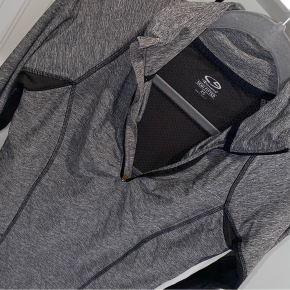 Champion Semi Fitted Half Zip Vented Long Sleeve - Picture 12 of 12